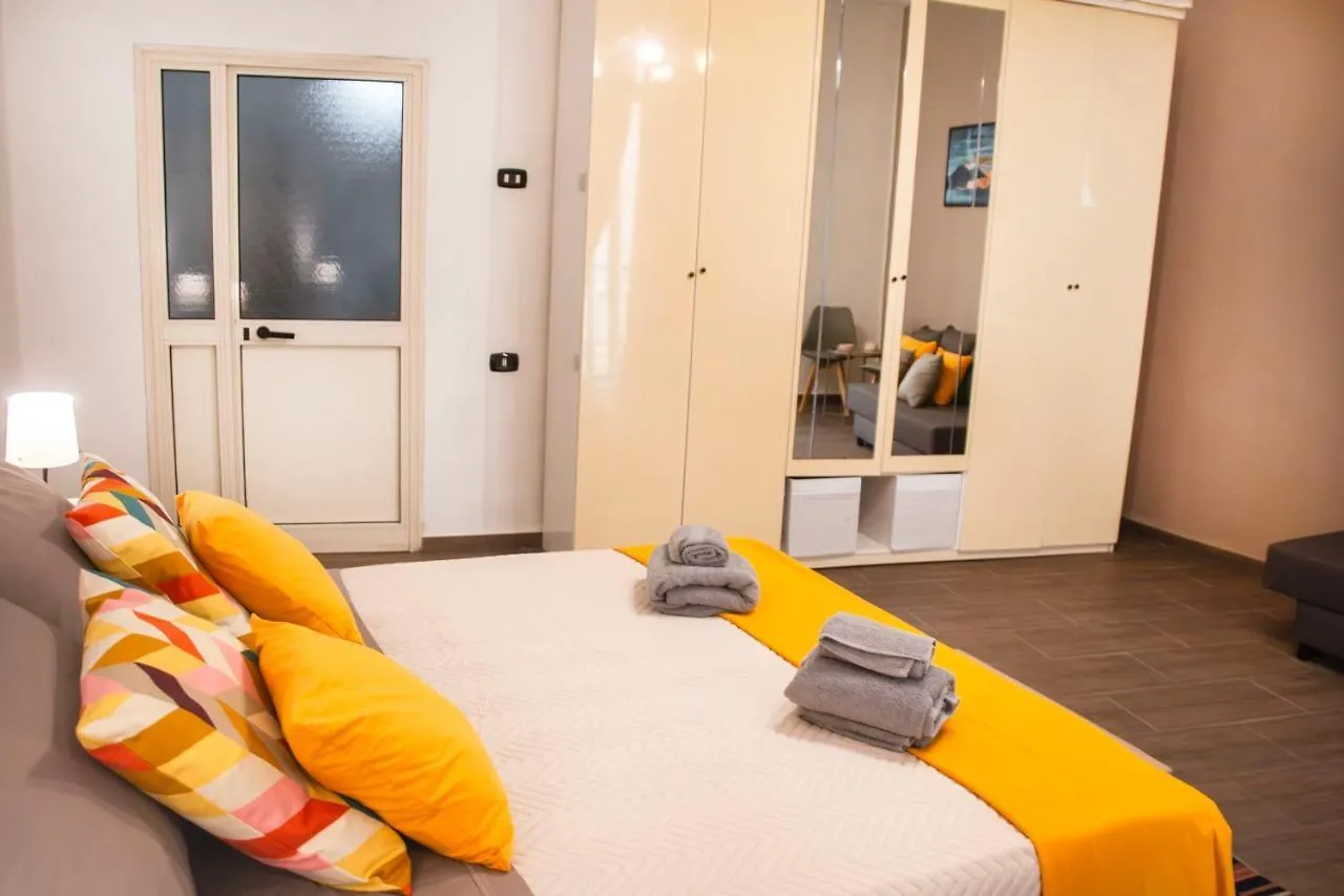 Residenza Donna Letizia Apartment Naples